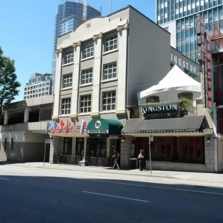Kingston Hotel