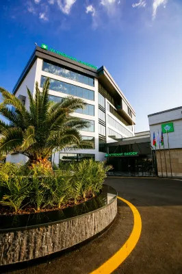 巴庫温德姆花園酒店 鄰近扎布拉特機場的酒店