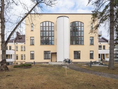 Historical 1BR Penthouse with Sauna