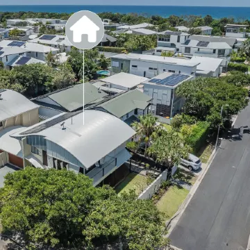 Beachside Escape by Cottonwood