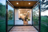 Stylish Container Retreat - LED Rooftop Deck, Custom Shower Hotels in McLennan County