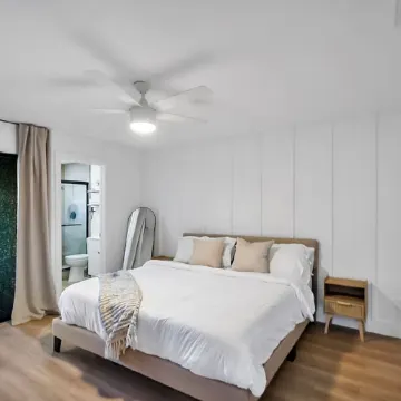 2 Bedroom Home in Fort Myers by Sanibel & Beaches, Private, WiFi, AC, Sleeps 6
