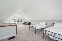 Urban Elegance Getaway