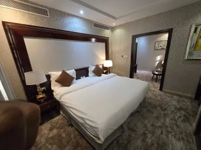 EKONO HOTEL Hotels in Al Basateen