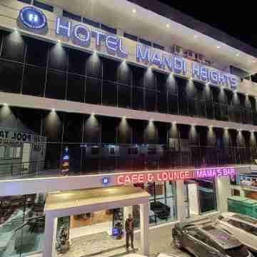 Hotel Mandi Heights - Bar, Fine Dining & Banquet Hall Hotel Exterior