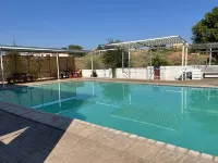 Shakwaneng Lodge Hotels in Southern