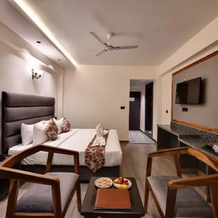 Click Sunburry Hotel Katra