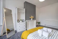 Quiet Neighborhood-Free Parking Hotels in Fleetwood