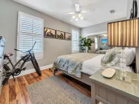3-Min Walk to Beach, 2 Fully Equipped Homes for Your Destin Getaway