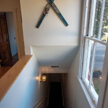 Vermont Downtown Oasis - Two Bedroom in Picturesque Downtown