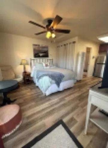 Sagewood Hideaway- close to town Hotels in McKinleyville