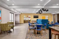Hampton Inn & Suites by Hilton Mesquite - parkir