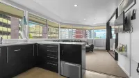 Whitaker Wish | Spacious, City Apt with Sea View