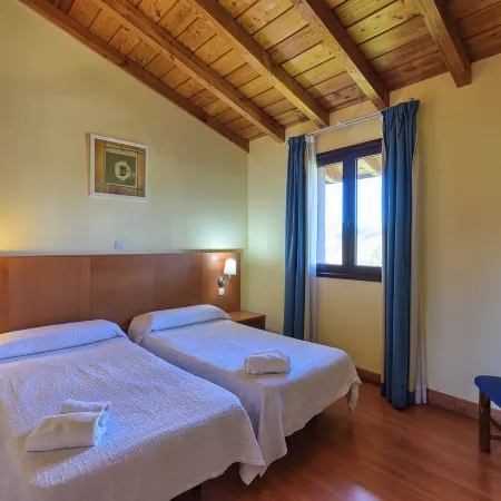 Hotel Ibaigune
