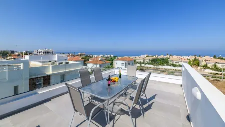 Mylos Lifestyle Seaview Villa #15 Отели рядом с достопримечательностью «Fig Tree Bay Wake School - Wakeboarding, Wakesurfing, Вейксерф Кипр»