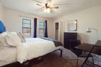 2-BD Flat 10 Minutes from Dt Greenville