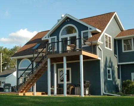 New owners, fresh remodel - Lakehouse with 100' of sandy frontage on White Lake!