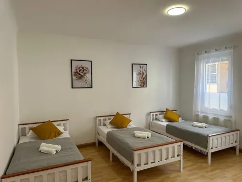 Modern apartment in the center, connection to Stuttgart, Märklineum and EWS Arena.