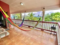 Mountain View In Town With King Suite (Midterm Available)