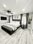 Luxurious Townhome - Miami Gardens - Sleeps (8)