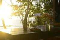 Cocobolo Beach House. Ocean View. Beach Front. Private Community