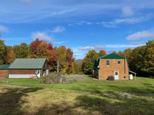 The Hilltop - DIRECT ATV - Snowmobile Trail Access - Wifi