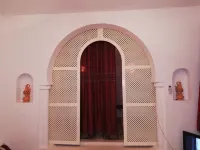 Typical house (mouth) with swimming pool not overlooked