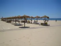 2 bedroom top floor apartment, swimming pool, Air-Con.