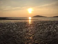 Apartment set in stunning grounds with coastal views & access to coastal paths