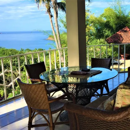 Breathtaking Views - Private Home - Beautifully Landscaped - Walk to the Beach