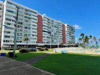 Private Island 1BR Condo with Oceanview, Pool View, 500MB WiFi & A/C