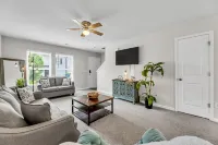 Southern Charm Meets City Comfort