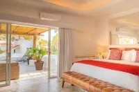 Villa Luna Nueva - Concierge and Maid Service included