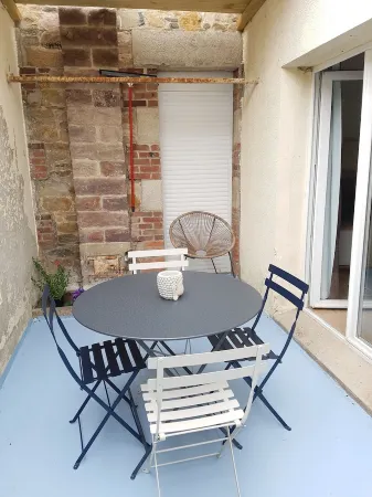 Renovated gite in historic center of Paimpol Отели в г. Пемполь