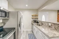 Modern home with 5 bedrooms 2.5 bathroom and 2 full kitchens.