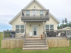 Waterfront Cottage Rental - Hardingdale Cottage