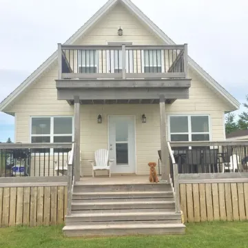 Waterfront Cottage Rental - Hardingdale Cottage