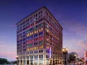 Angad Arts Hotel St Louis, Tapestry Collection by Hilton