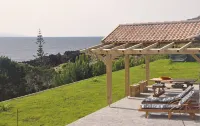 Azorenhaus am Atlantik - Family-house Hotels in Velas