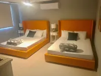 LUQUILLO BEACH & RAINFOREST,LUX. VILLA 33 GUESTS!