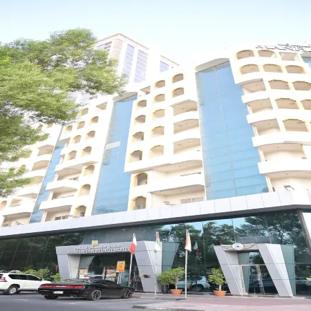 Manhattan Avenue Hotel