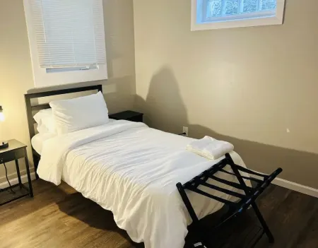 Horace House On The Hill