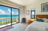 Stunning, new, unique, Caribbean front property in Punta Sur - Casa Carey!! Hotels in der Nähe von Ruins of Ixchel Temple