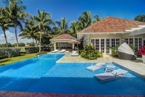 Colonial Luxury Golf & Ocean View Villa with live-in butler, chef & maid (5 BDR)