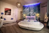 Bourbon House Hotels in Naples