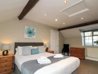 The Coach House - Homestays