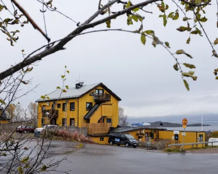 Abisko Guesthouse & Activities فنادق في أبيسكو