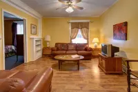 Suites on Main Hotels in Middletown