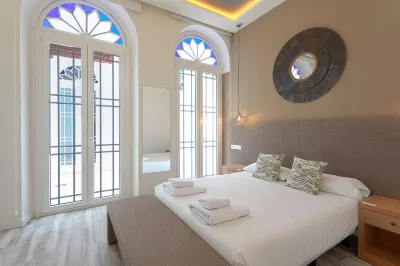 Fresh Velazquez Apartments Hotels in Churriana
