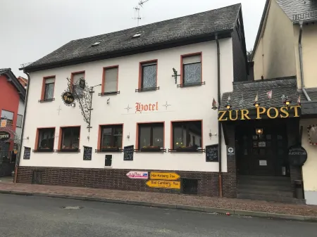 Hotel Zur Post Limburg Bad Camberg Отели в г. Арберген